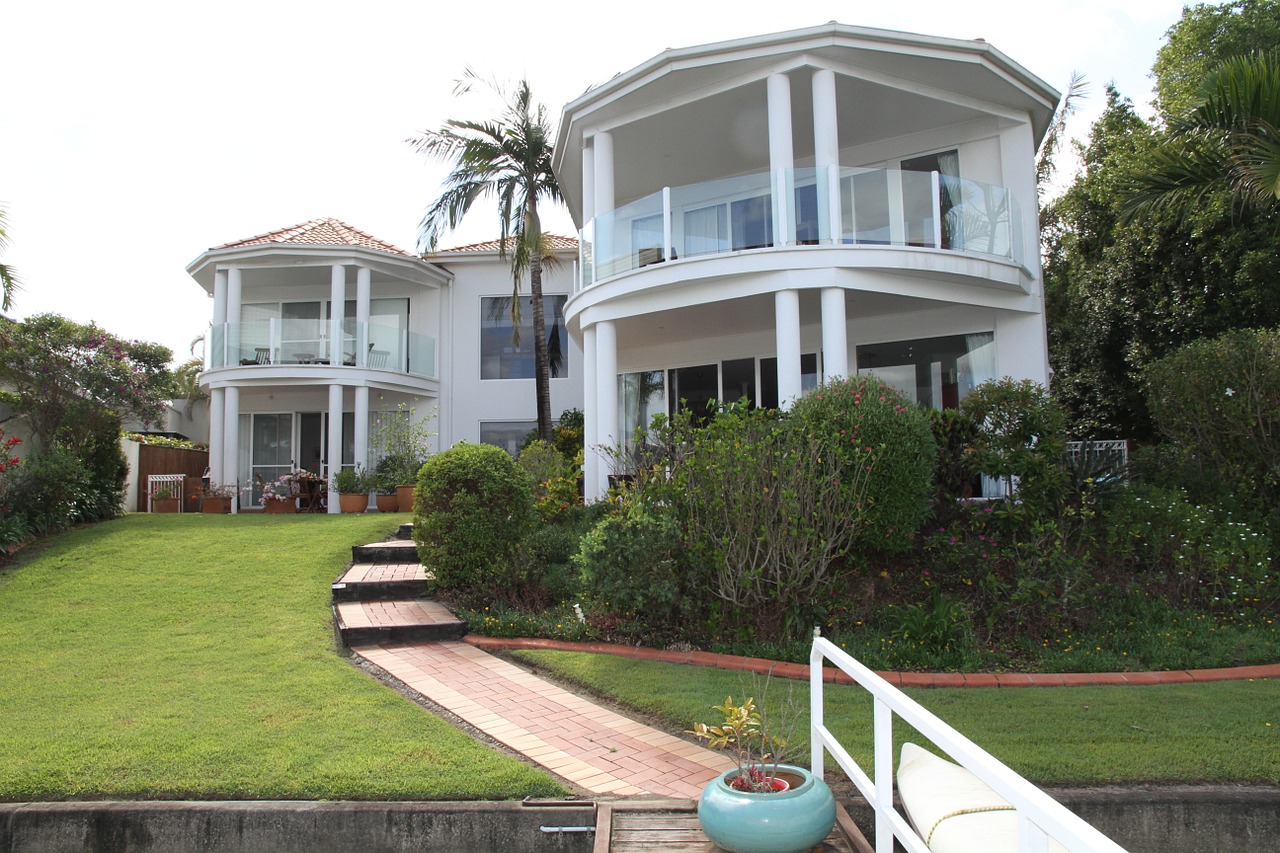 Critical Considerations When It Comes to Condo Investment